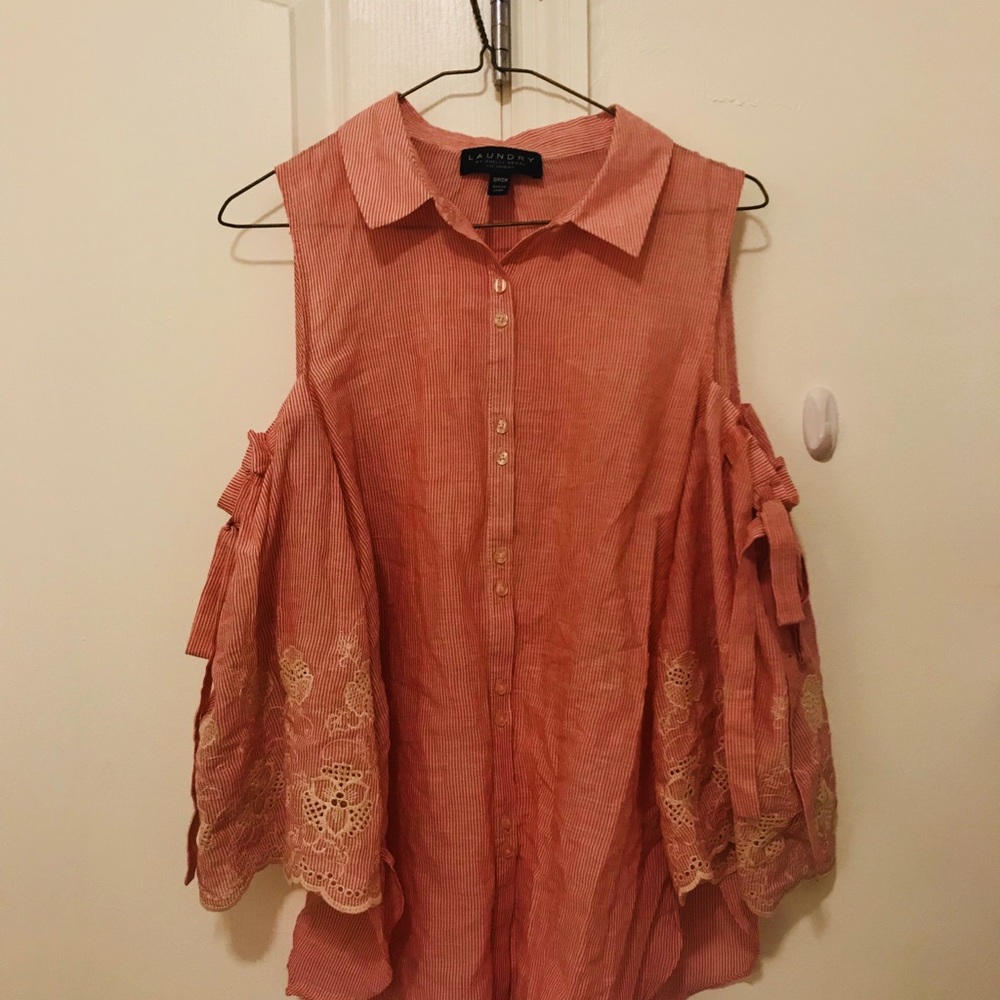Laundry by Shelli Segal cold shoulder top